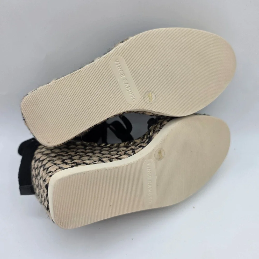 Vince Camuto vince camuto